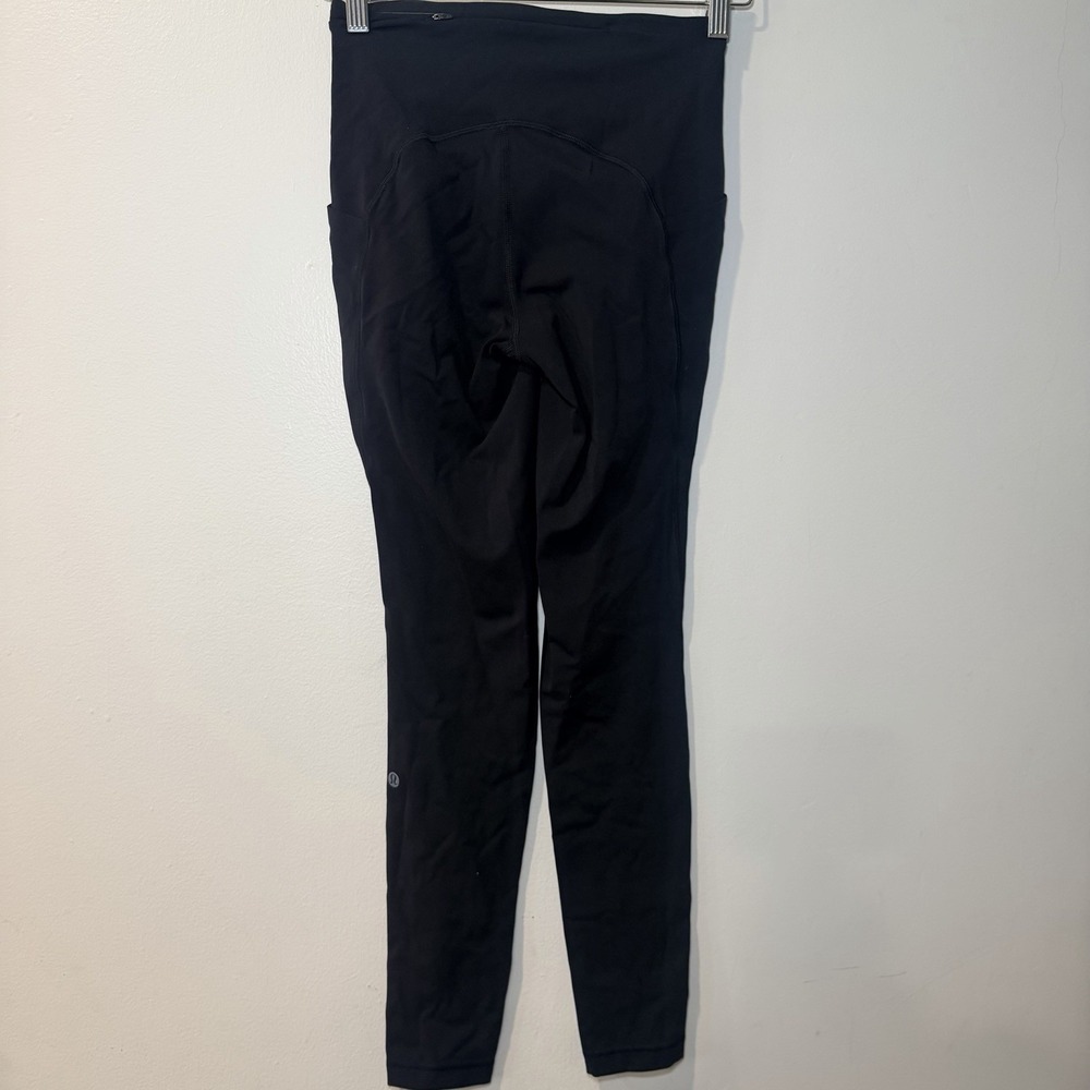 Lululemon Size‎ 4  Fast Free High Rise Tight 25" 3 Pocket Glow Black